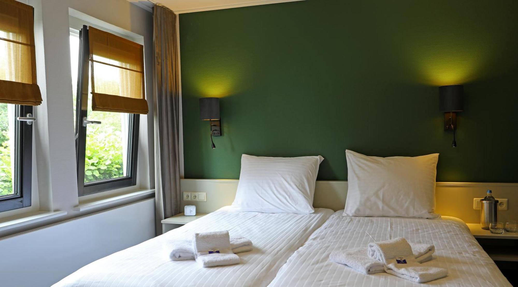 Hotel Bi-J Ons Лихтевурде Екстериор снимка
