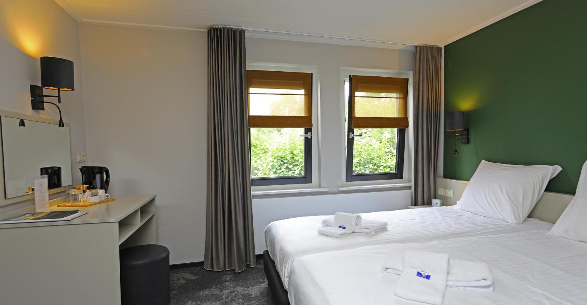 Hotel Bi-J Ons Лихтевурде Екстериор снимка