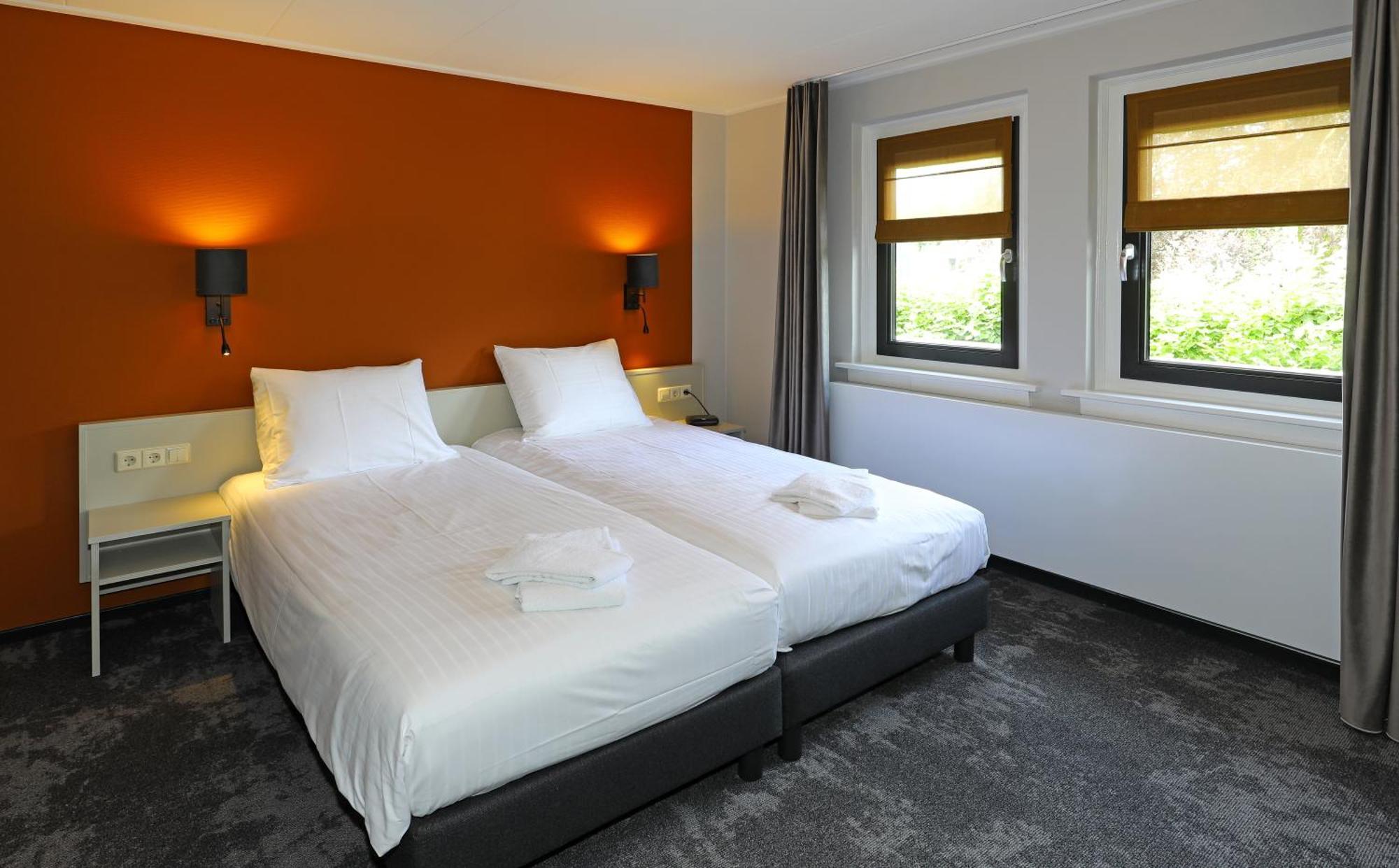 Hotel Bi-J Ons Лихтевурде Екстериор снимка